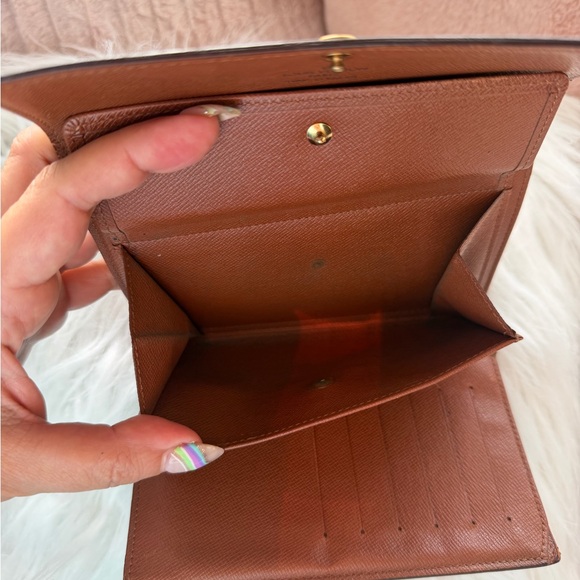 Authentic LOUIS VUITTON Brown Monogram Porte Tresor Etui Papiers Trifold Wallet - Picture 7 of 8